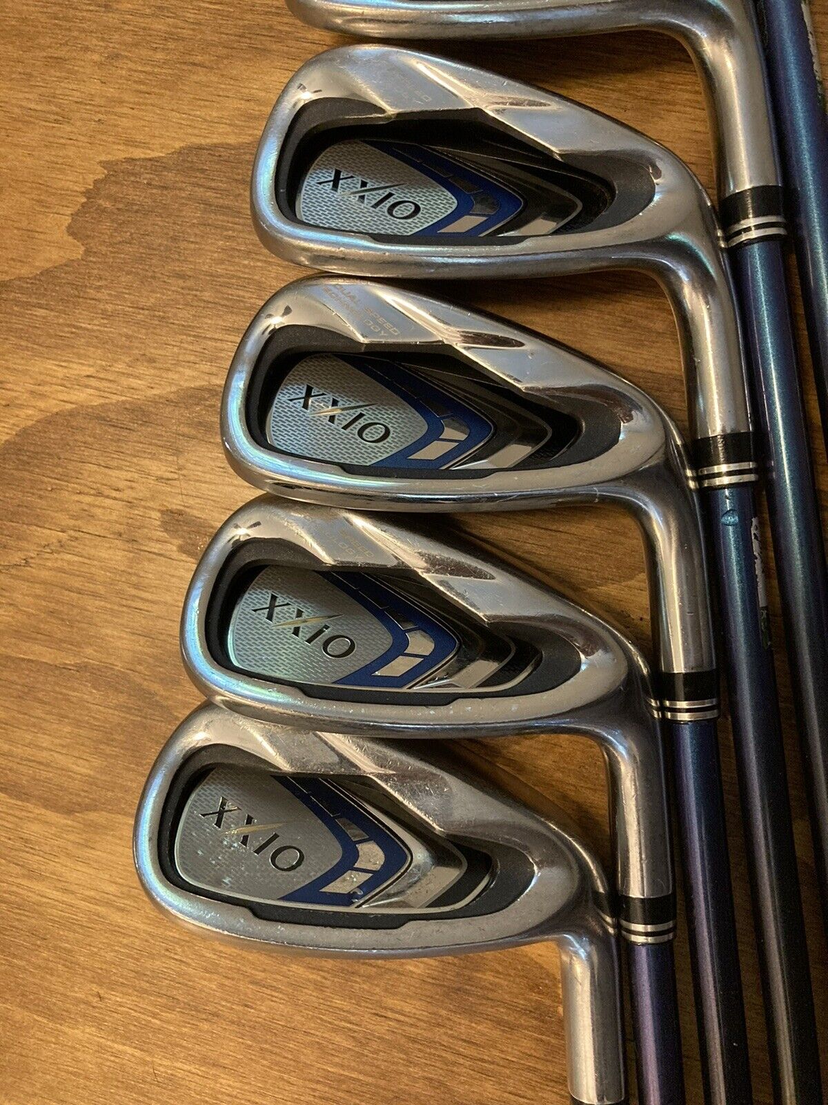 XXIO MP900 Iron Set / 5-PW Regular Flex Graphite Shafts