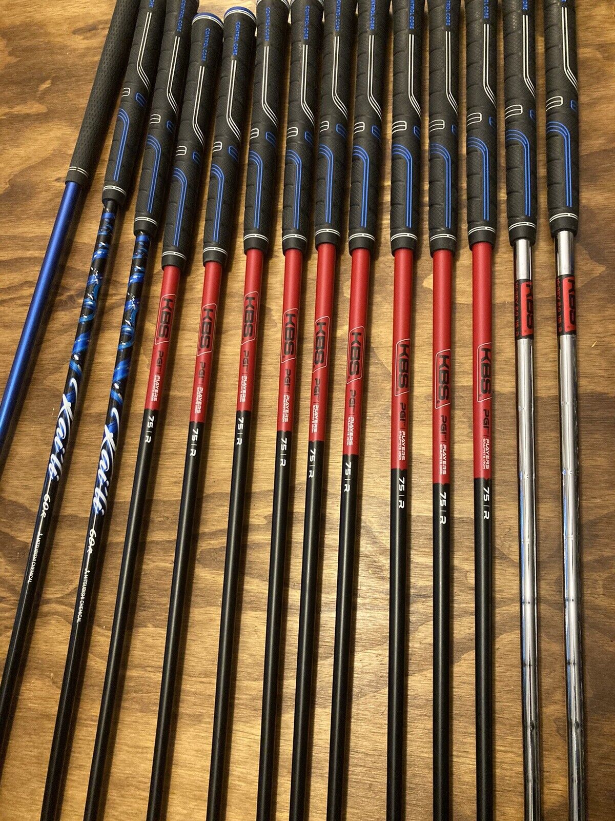 Cobra Aerojet One Length 14 Piece Golf Club Set / Regular Flex Shafts