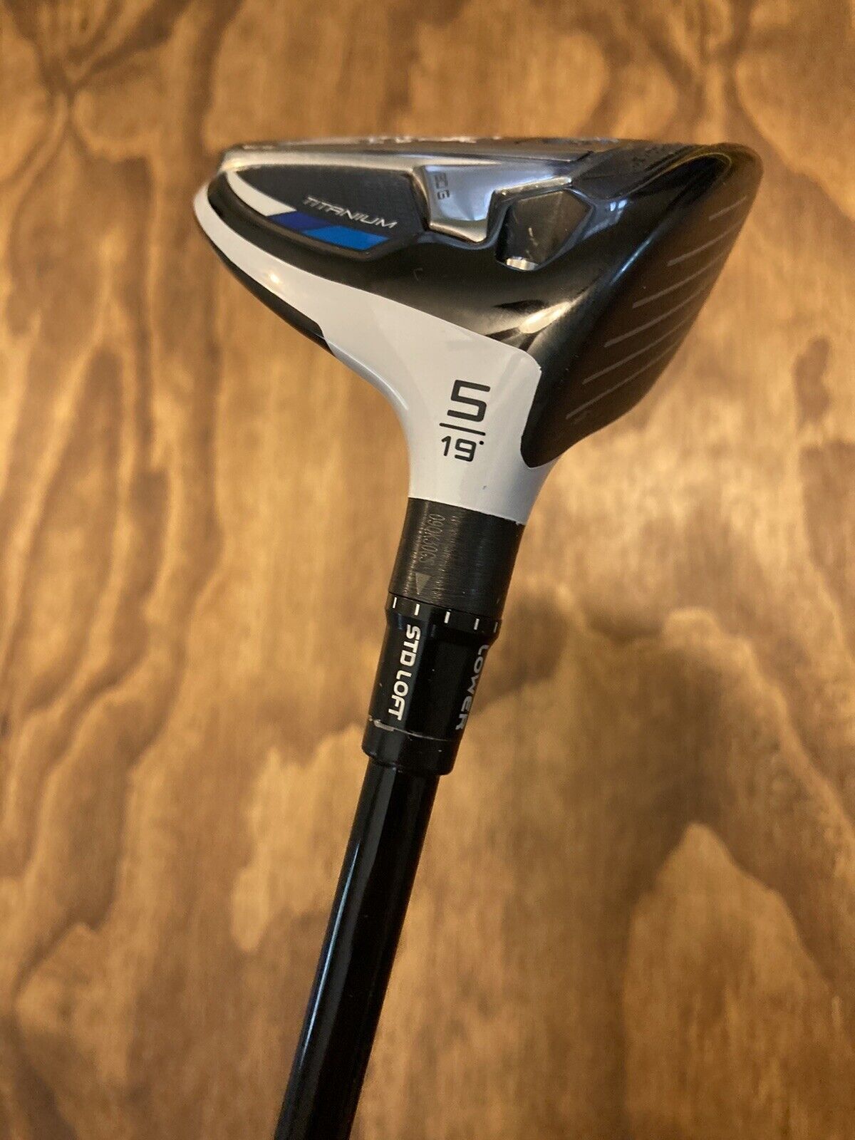 TaylorMade Sim Titanium 5 Wood / Stiff Flex Shaft 43”