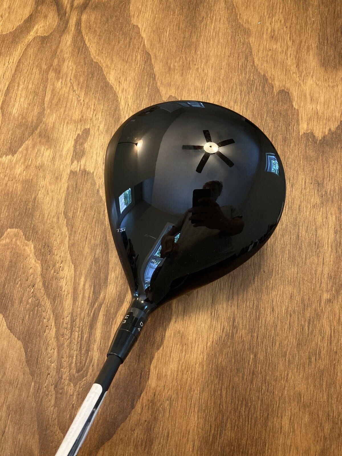 Titleist TSi1 Driver / 10° Stiff Flex Shaft 45.5”