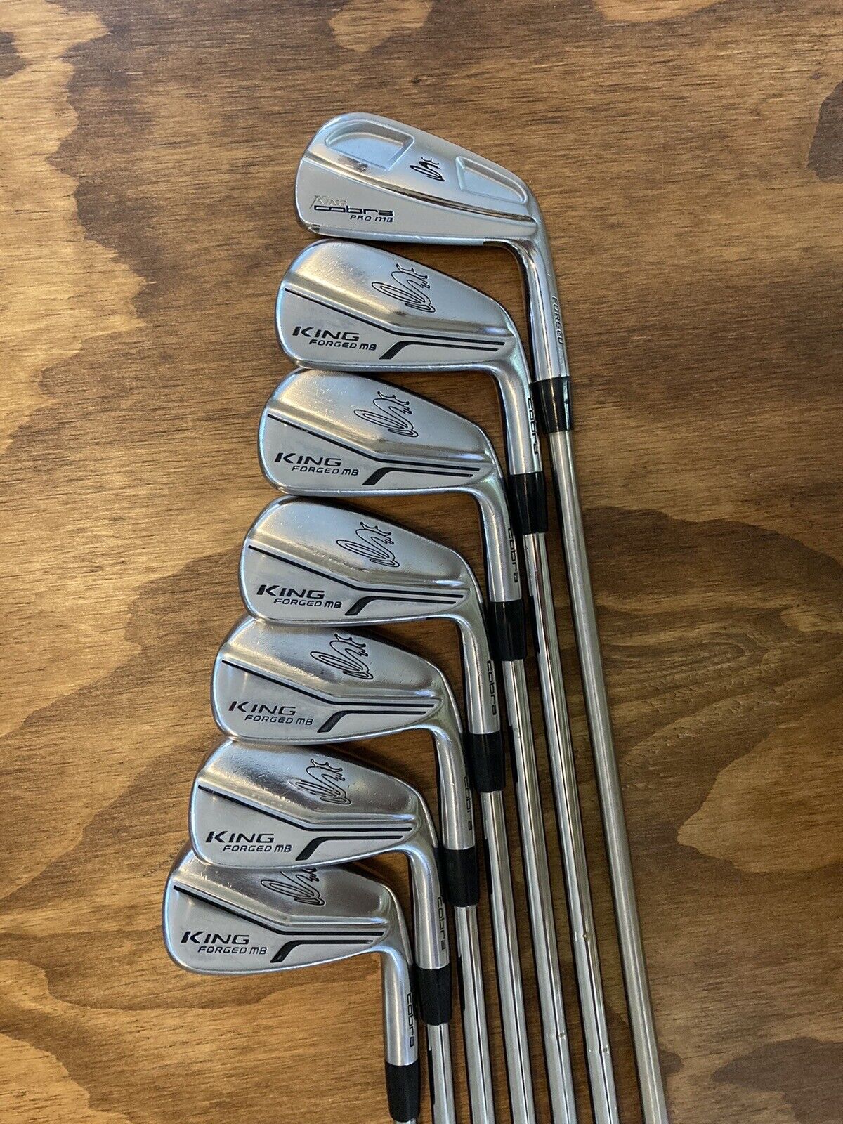 Cobra King Forged MB Iron Set / 4-P X-Stiff Flex Steel Shafts