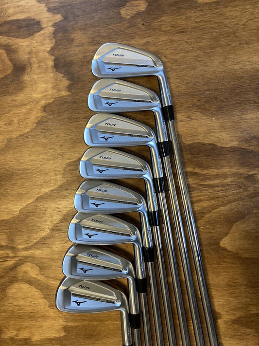 Mizuno JPX 921 Tour Forged Iron Set / 4-GW X-Stiff Flex Steel Shafts +1/2”