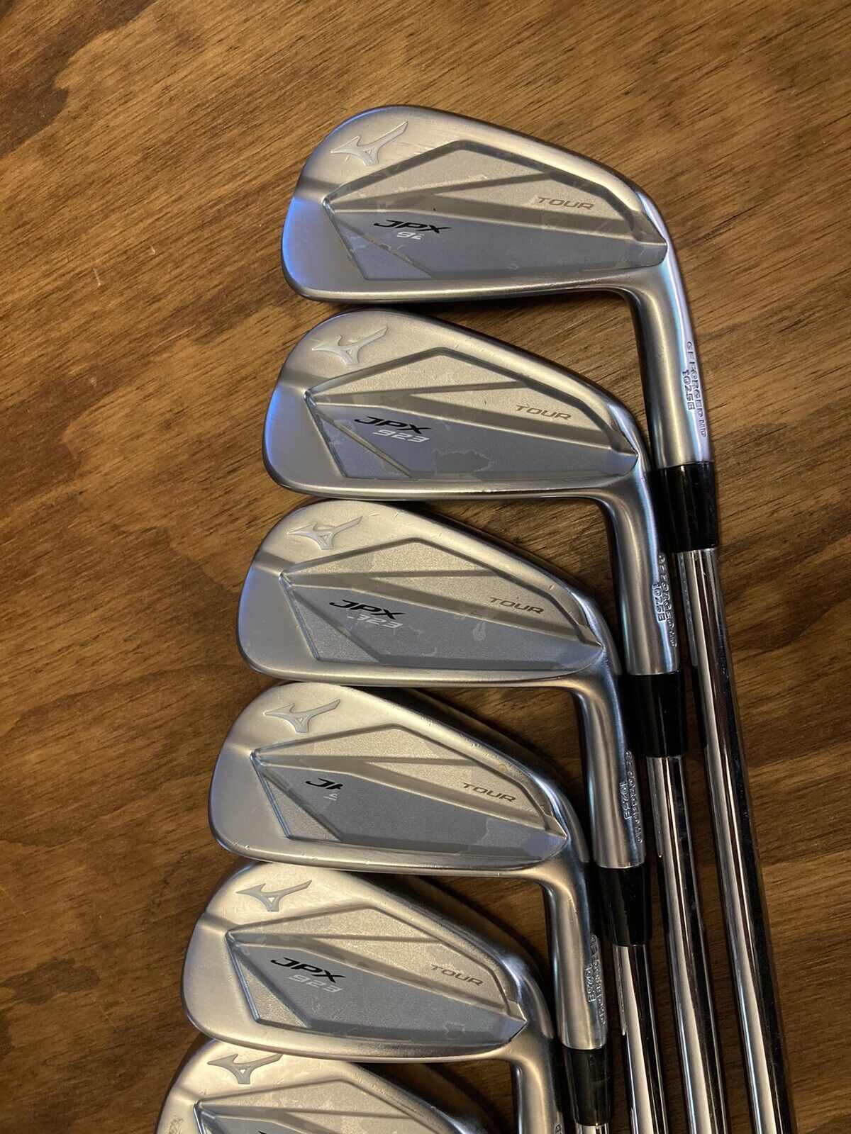 Mizuno JPX 923 Tour Forged Iron Set / 4-GW Stiff Flex Steel Shafts