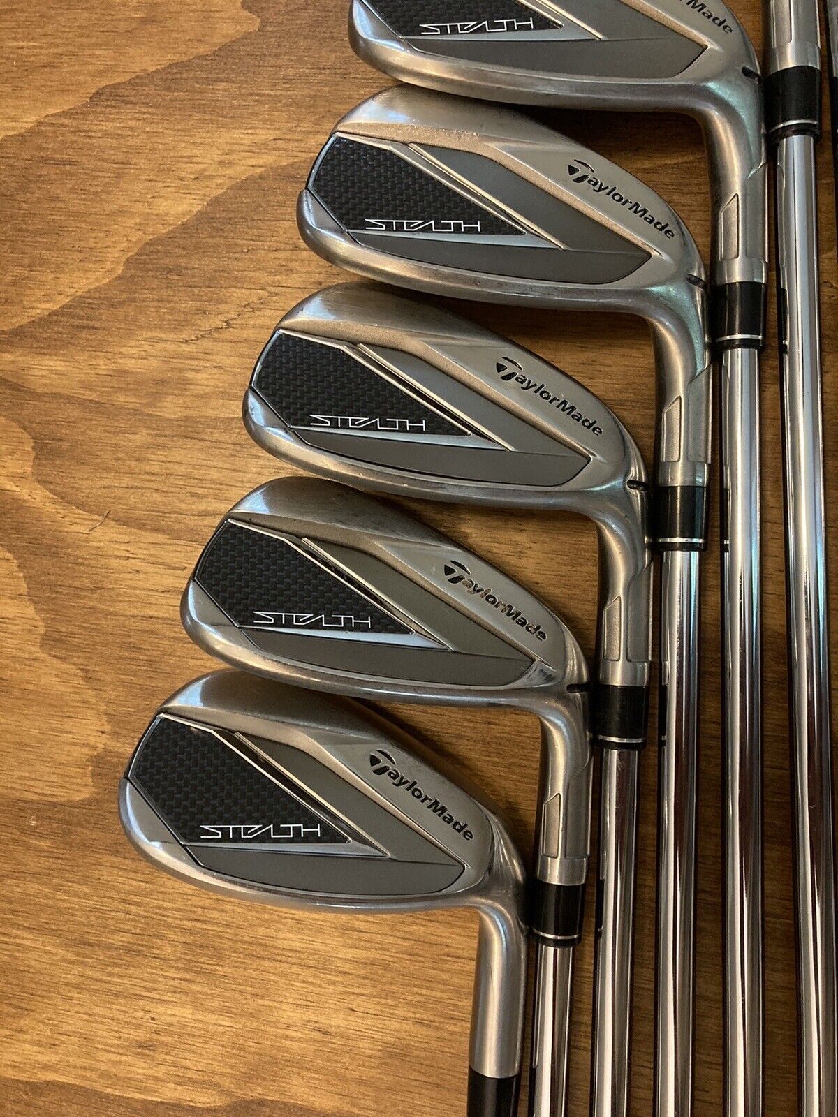 TaylorMade Stealth Iron Set / 6-PW-AW-SW Regular Flex Steel Shafts