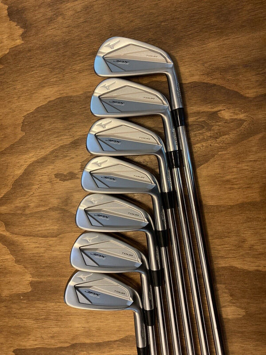 Mizuno JPX 923 Tour Forged Iron Set / 4-PW Stiff Flex Steel Shafts