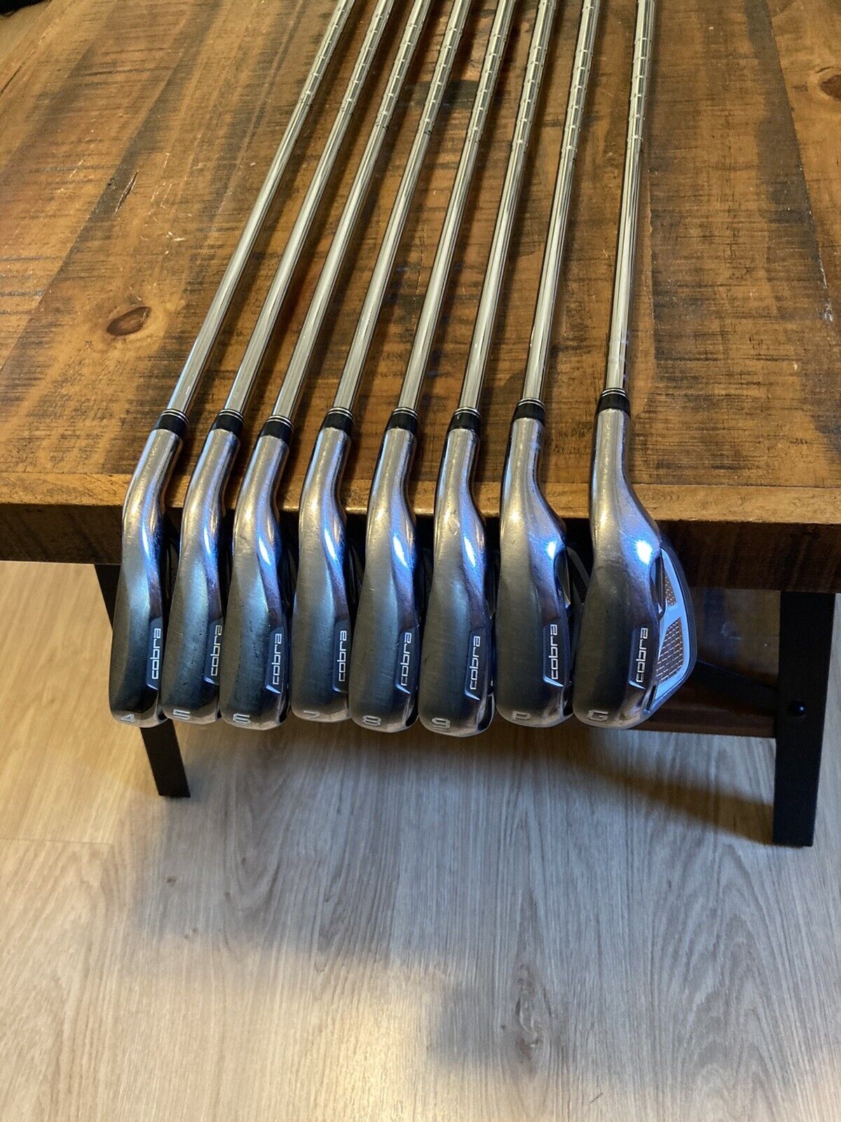 Cobra Amp Cell Iron Set / 4-GW Regular Flex Steel Shafts