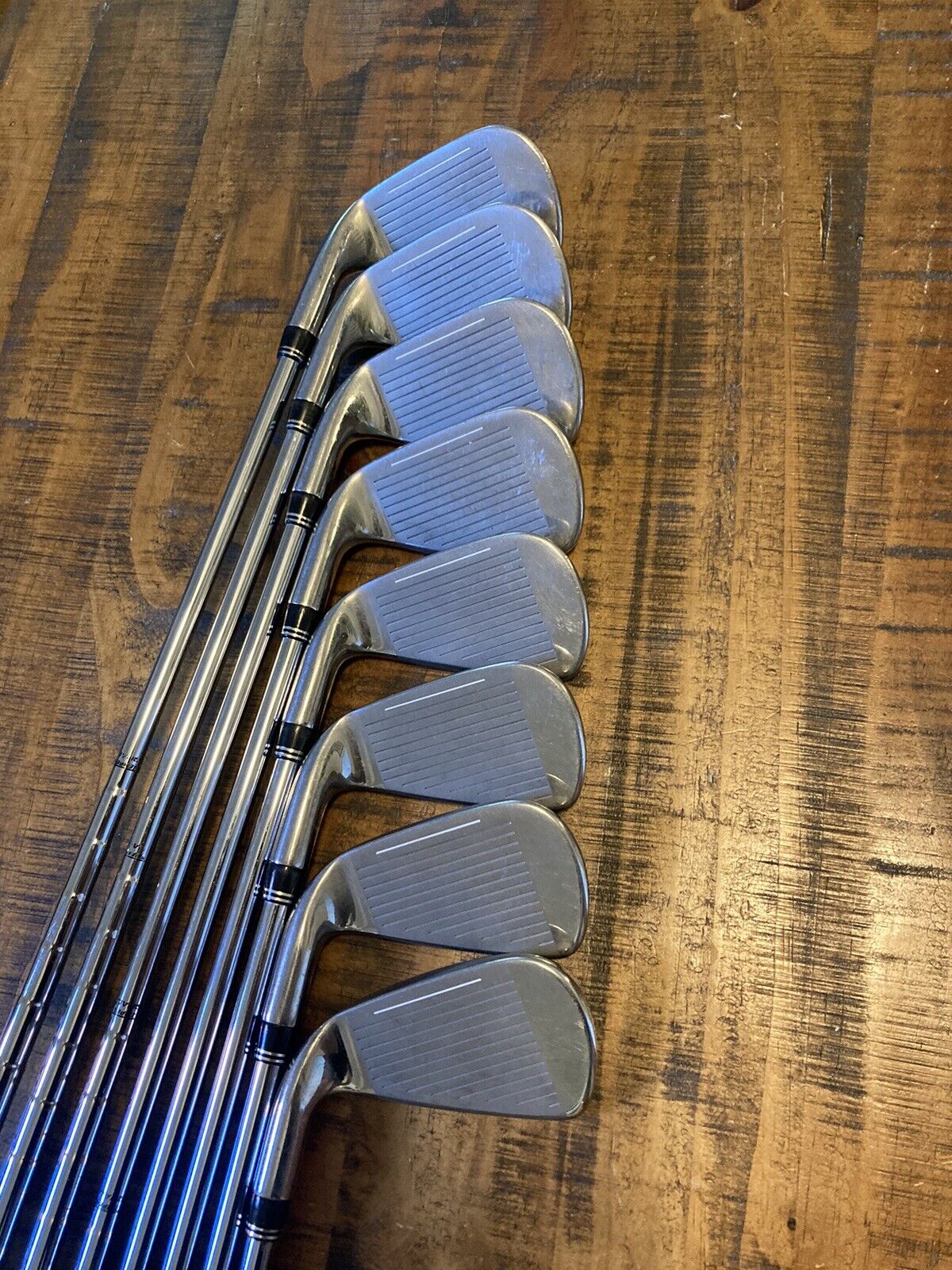 Cobra Amp Cell Iron Set / 4-GW Regular Flex Steel Shafts